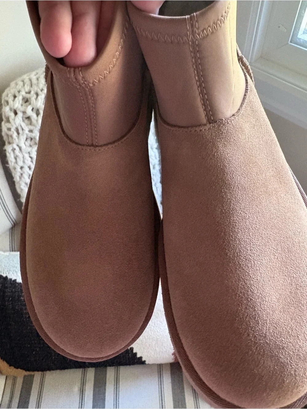 UGG Women's Suede Platform Ankle Boot in Chestnut